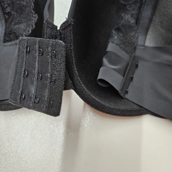 Vince Camuto Black Women's Bra 38C - Picture 7 of 10